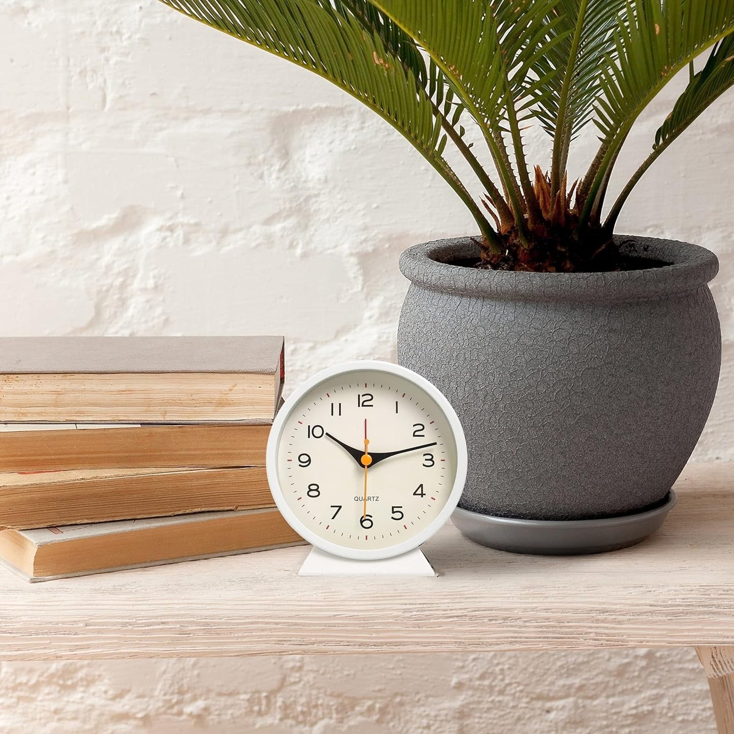 Retro Vækkeur – Lydløst Design med Blødt Lys til Soveværelse eller Skrivebord Clock Tech Butik