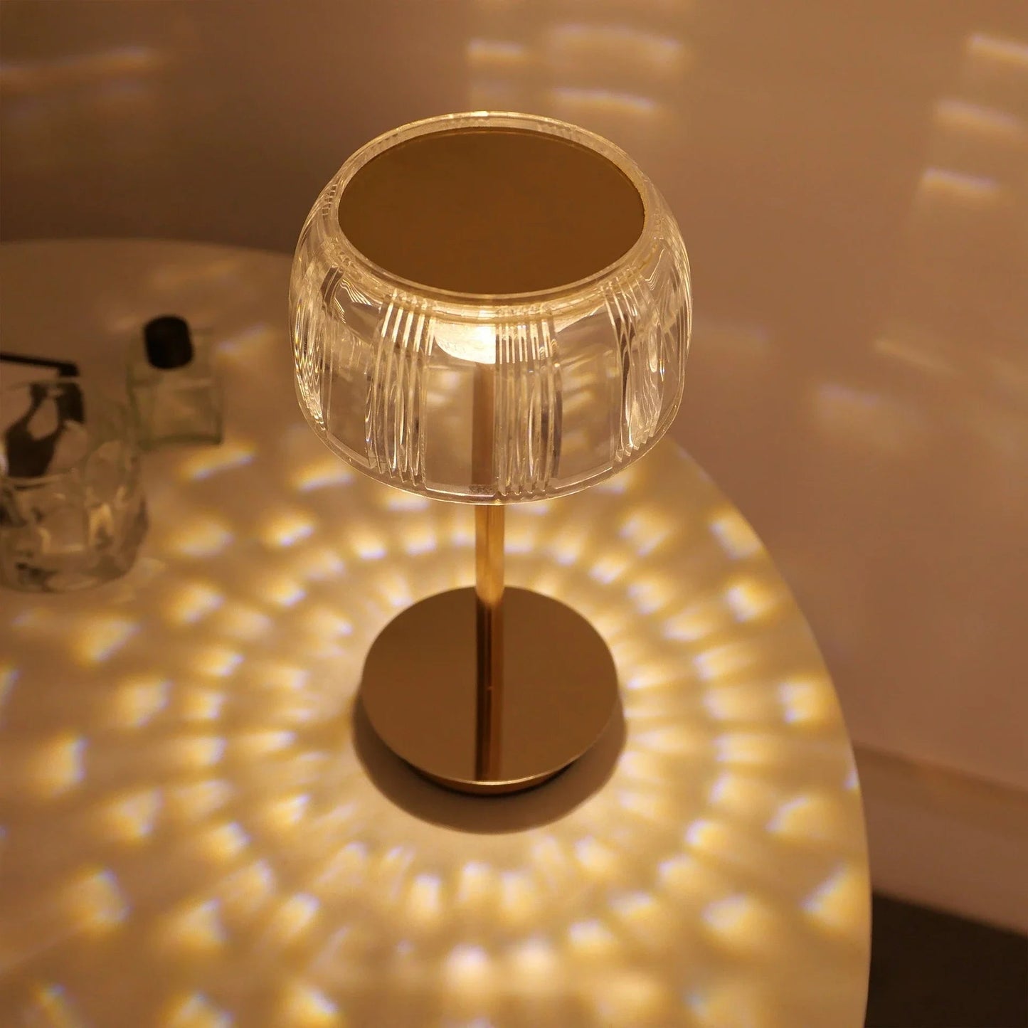 Bordlampe Uden Ledning - Elegant Genopladelig Krystal Bordlampe i Guld Lamper Tech Butik