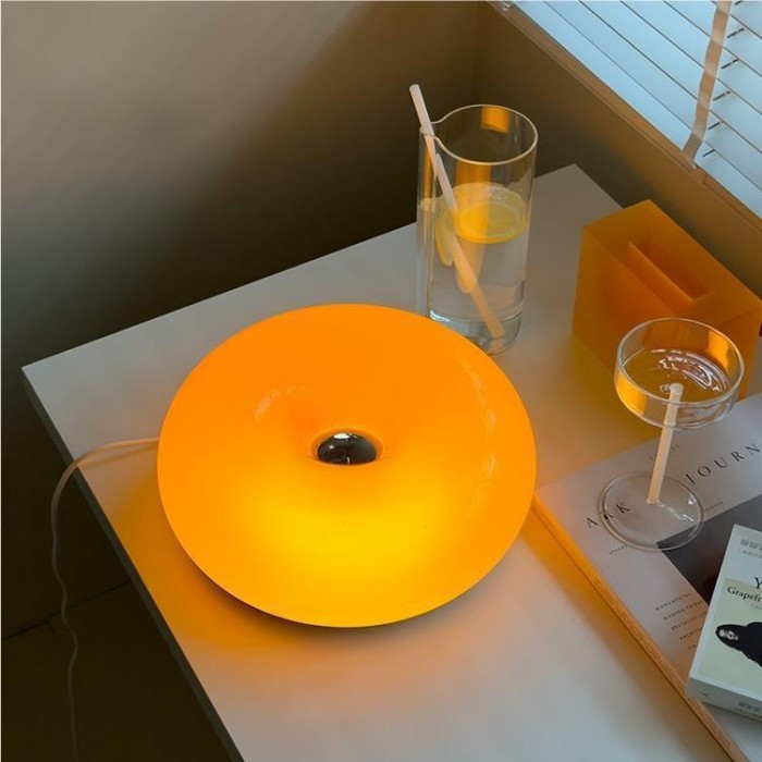 Stilfuld Donut Bordlampe – Moderne Design, Varm Atmosfære Lamper Tech Butik