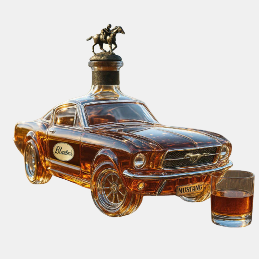 Mustang Whiskeykaraffel i bilform – Server med stil og et markant statement Kitchen Items Tech Butik Blanton