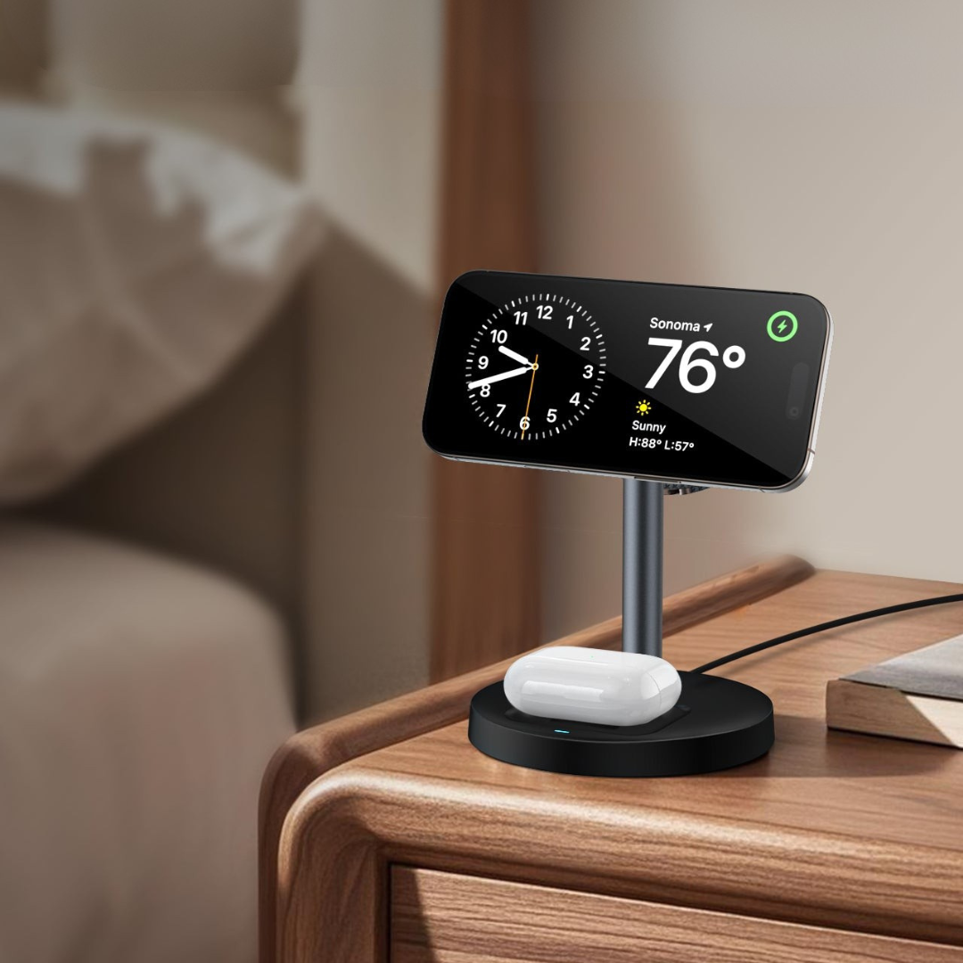 3-i-1 Desktop Magnetisk Trådløs Opladerstand Opladere Tech Butik