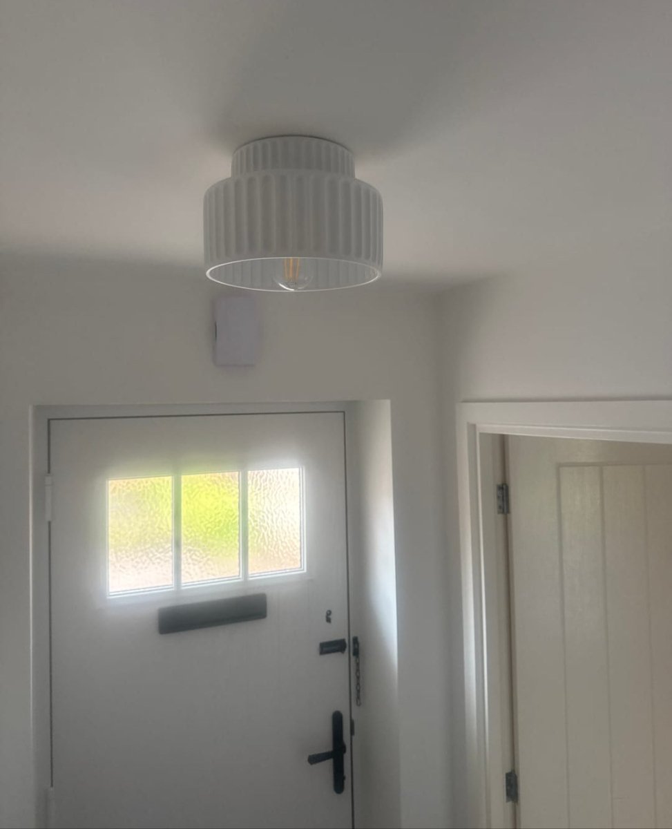 Cremefarvet 2-lags Flush Mount Loftlys – Elegant Belysning til Stue og Køkken Flush Mount Lys Tech Butik