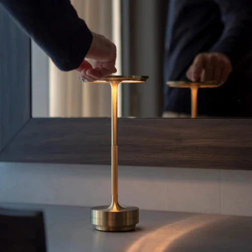 Trådløs Bordlampe – Hyggelig og Fleksibel Belysning Overalt Bordlampe Tech Butik