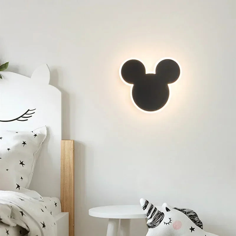 Dyreformet LED Væglampe til Børneværelse eller Legeområde Børnelamper Tech Butik Bjørn Sort Varm hvid