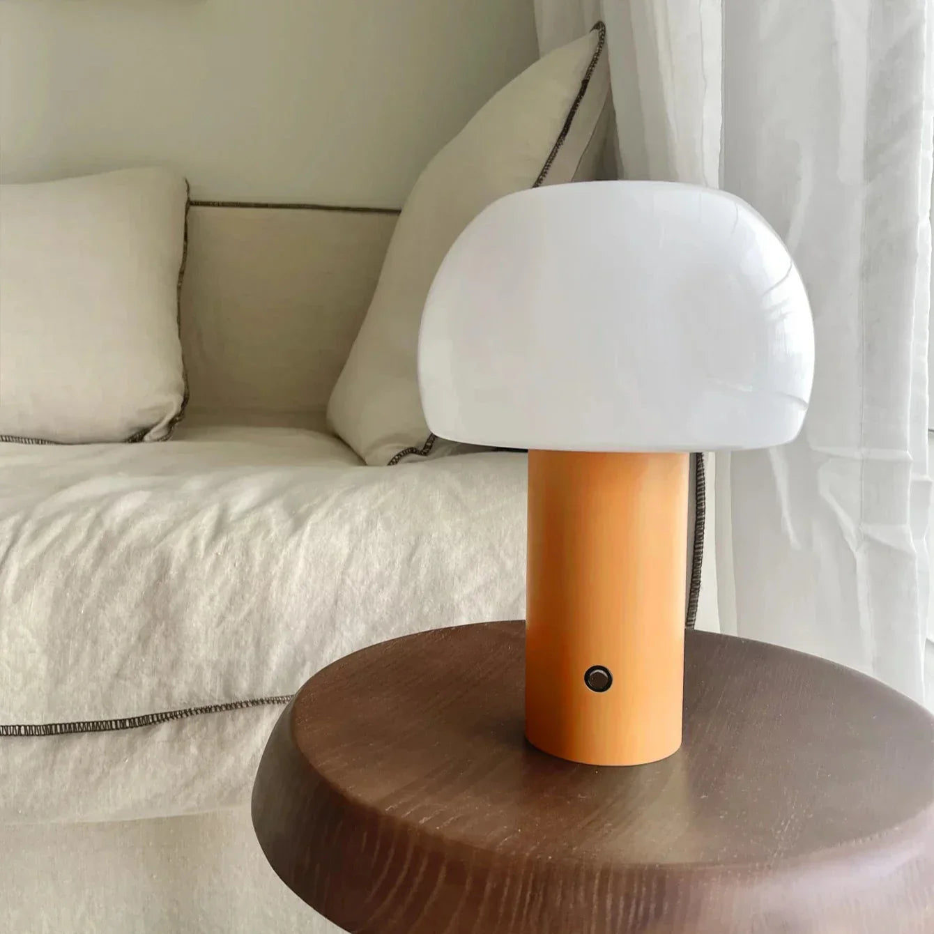 Elegant Genopladelig Bordlampe til Fleksibel Belysning Overalt Bordlamper Tech Butik