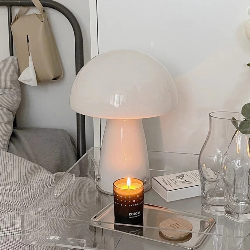 Elegant Mushroomsformet lampe til tidløs hjemmestil Bordlamper Tech Butik