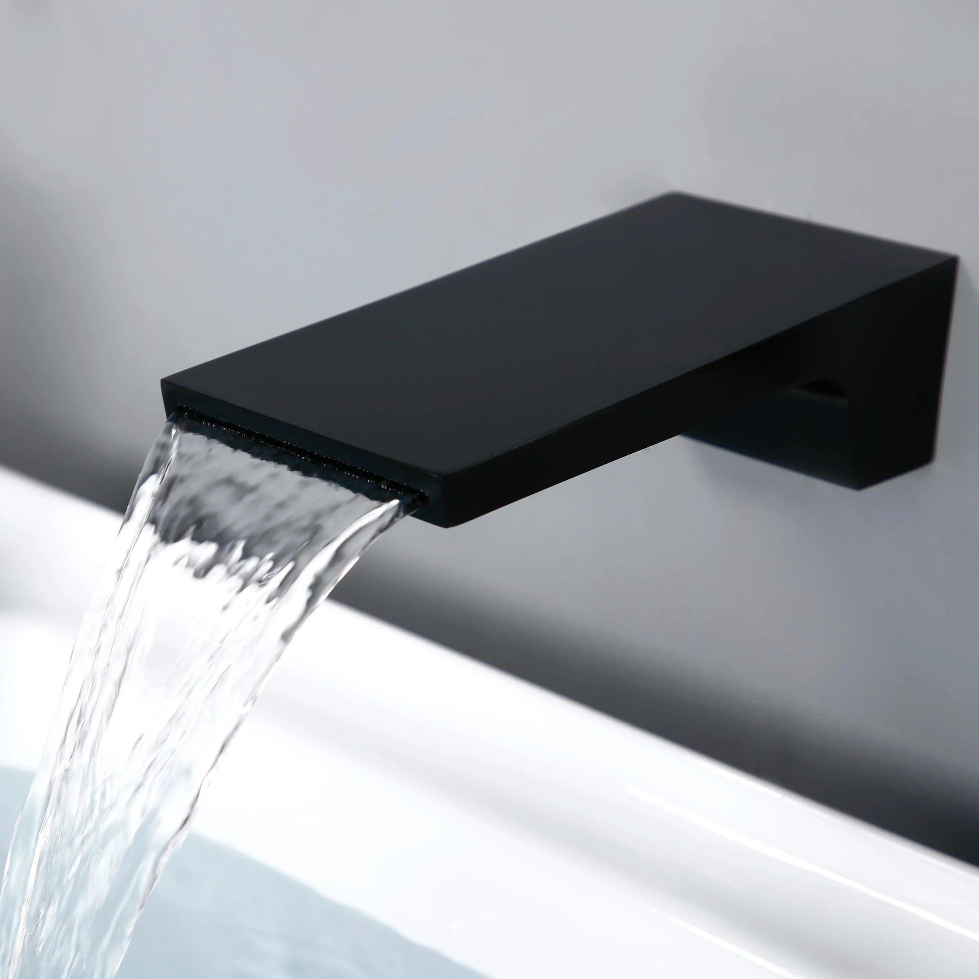 Elegant Vandfaldsarmatur Til Moderne Badeværelser Badeværelsesarmaturer Tech Butik