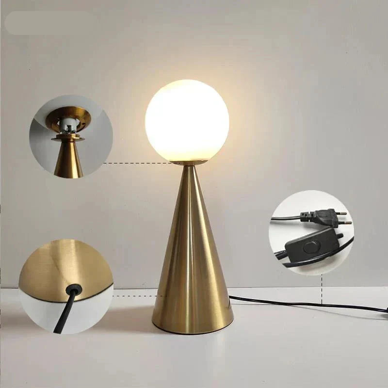 Kreativ Kegleformet Bordlampe til Stilfuld Indretning Bordlamper Tech Butik