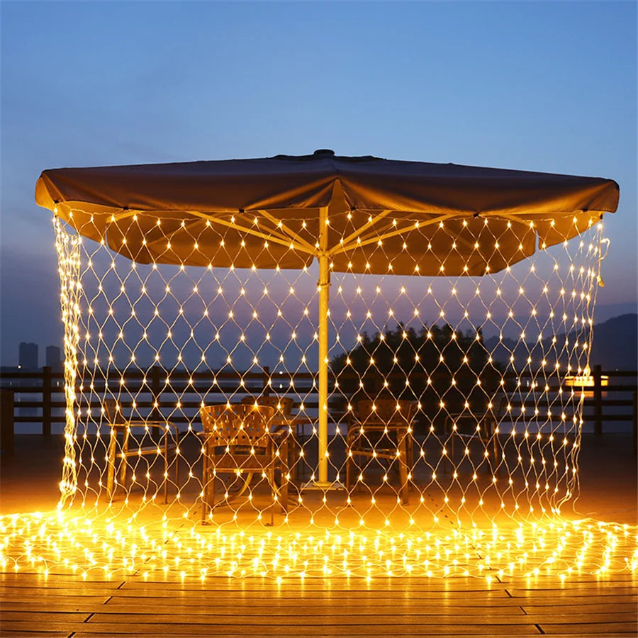 LED Sfeerlamp Udendørs - Vandafvisende Lampe til Magisk Belysning Lysstreng Tech Butik Varm hvid 150cm x 150cm 96LED