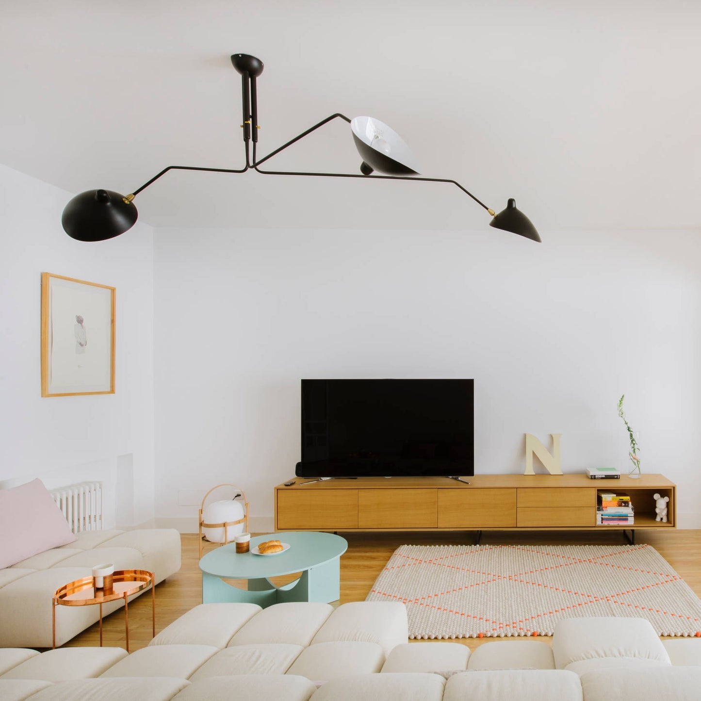 3-Arms Justerbar Væglampe til Elegant Belysning Loftslampe Tech Butik