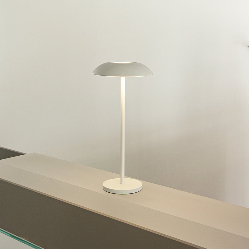 Luxury LED-bordlampe til soveværelse og stue Bordlamper Tech Butik Mat hvid