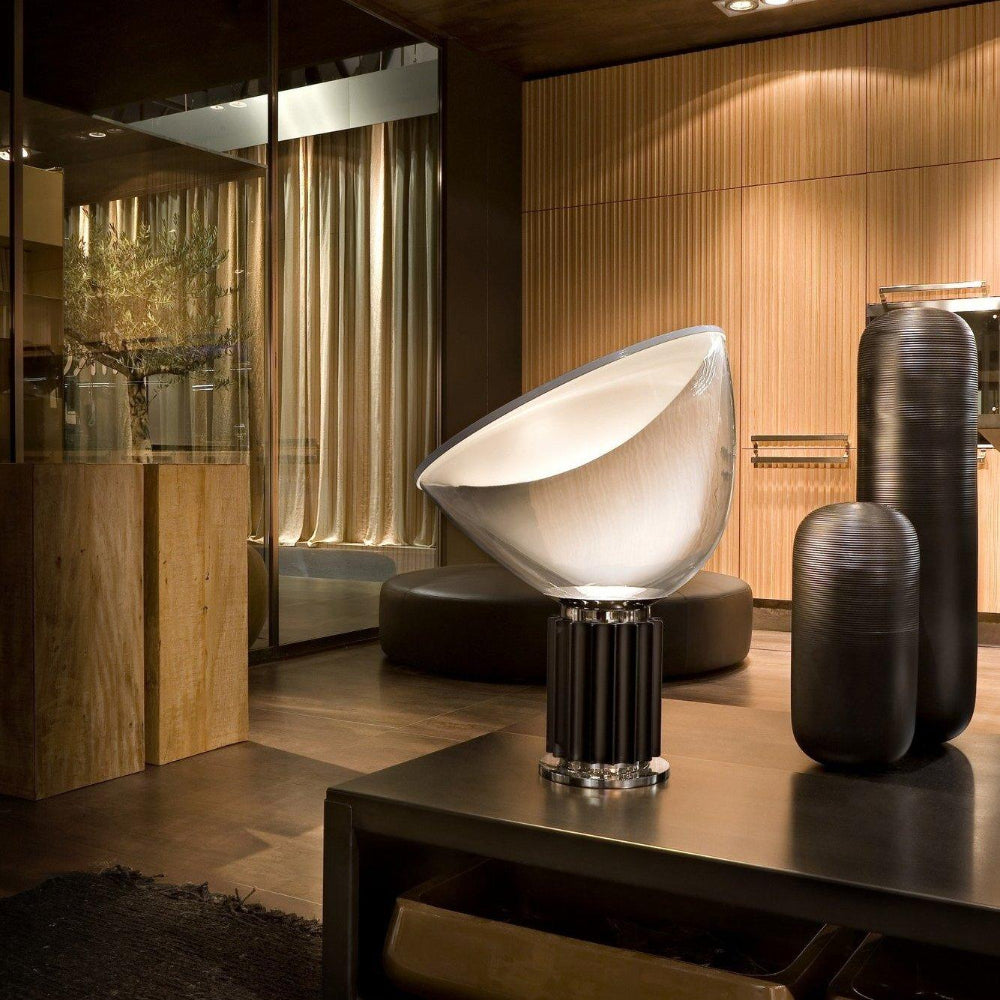 Moderne Kunstnerisk Bordlampe med Justerbar Glasdiffuser Bordlampe Tech Butik