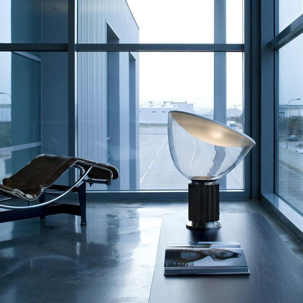 Moderne Kunstnerisk Bordlampe med Justerbar Glasdiffuser Bordlampe Tech Butik