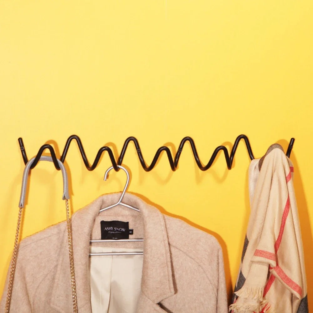 Moderne Væghængt Krogerekke i Smedejern – Stilfuld og Funktionel Organisering Kroge & Krogstænger Tech Butik