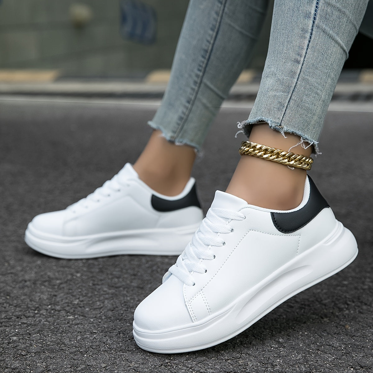 Dame Hvide Læder Ortopædiske Sneakers – Komfort Møder Stil Kvinders atletik sko Tech Butik