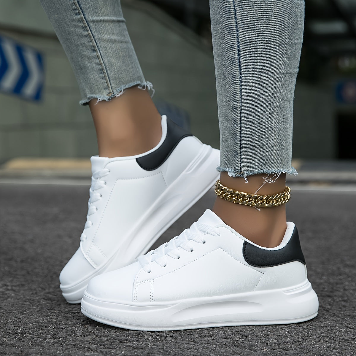 Dame Hvide Læder Ortopædiske Sneakers – Komfort Møder Stil Kvinders atletik sko Tech Butik