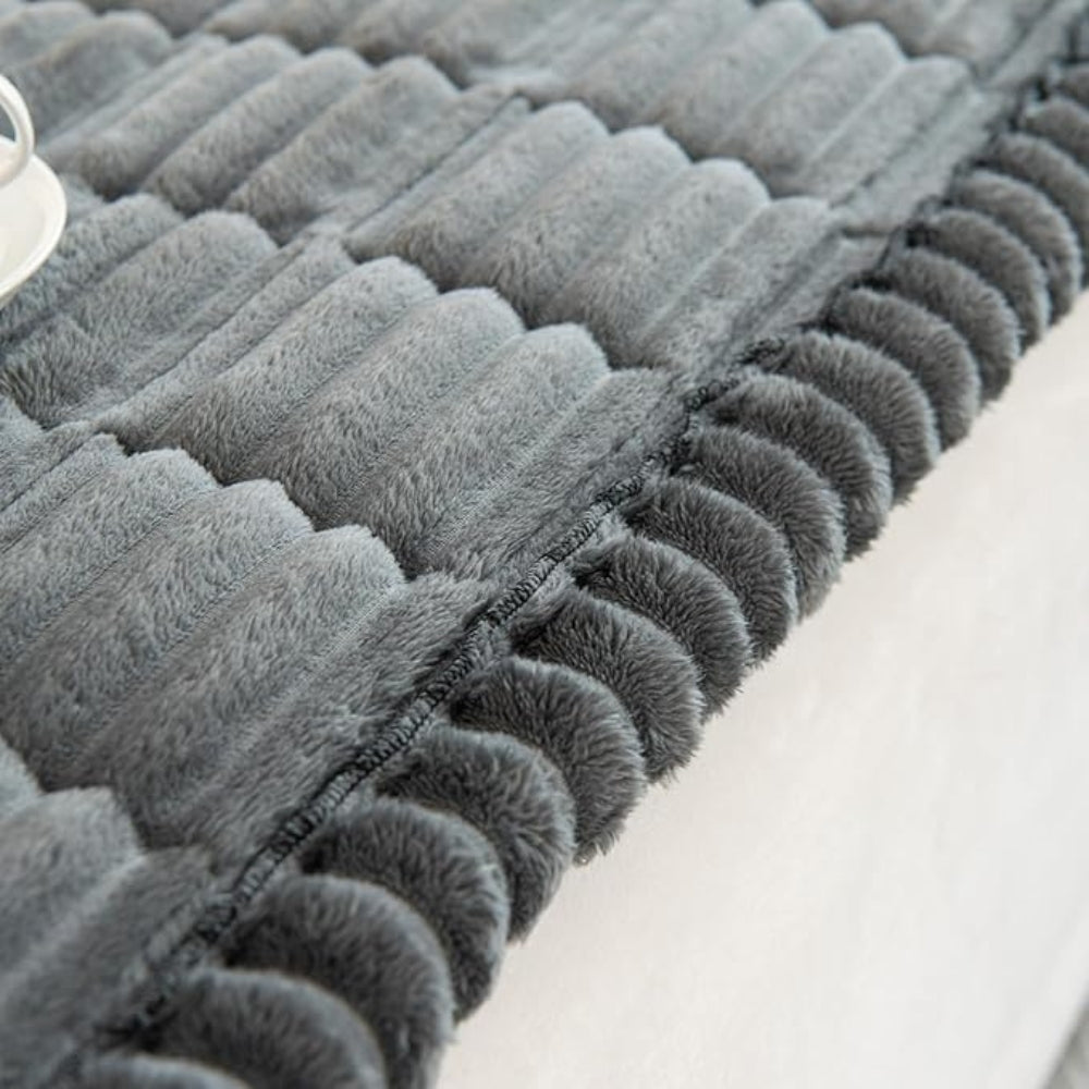 Plyssofabetræk med Plisserede Kanter – Hyggelig Elegance til Dit Opholdsrum Sofa Tilbehør Tech Butik