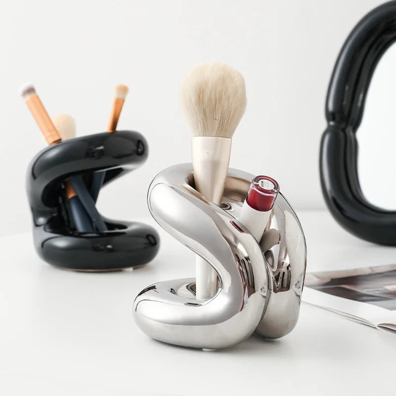 Skulpturel Knudeholder til Badeværelse og Makeupbord Holder Tech Butik