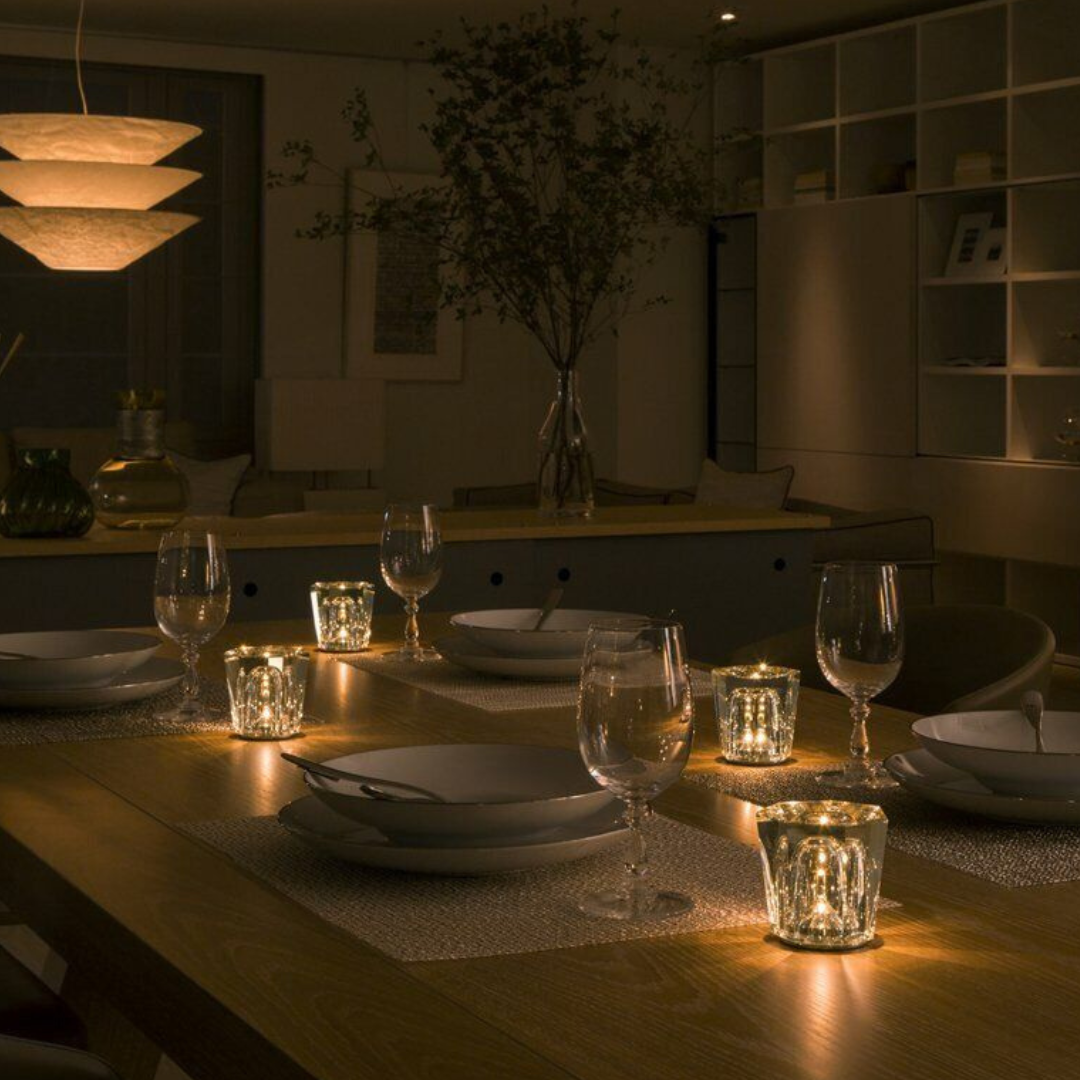 Stilfuld Bordlampe i Gennemsigtigt Glas til Indendørs Belysning GemLight Tech Butik