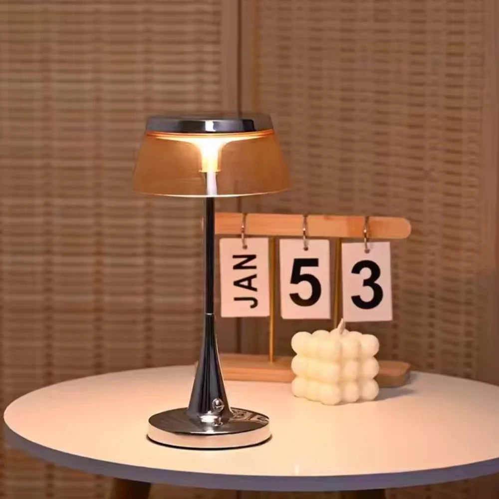 Trådløs LED Bordlampe til Nem Hjemmebelysning Bordlamper Tech Butik Rav