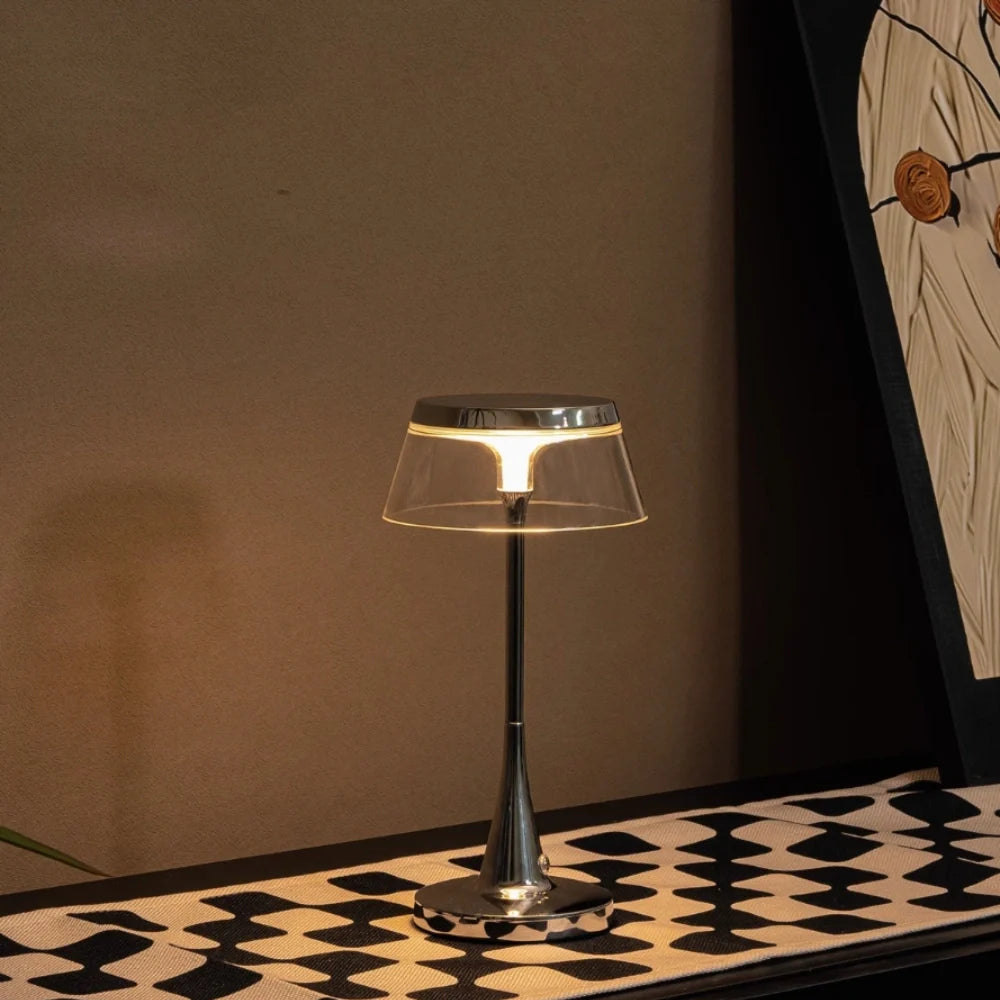 Trådløs LED Bordlampe til Nem Hjemmebelysning Bordlamper Tech Butik