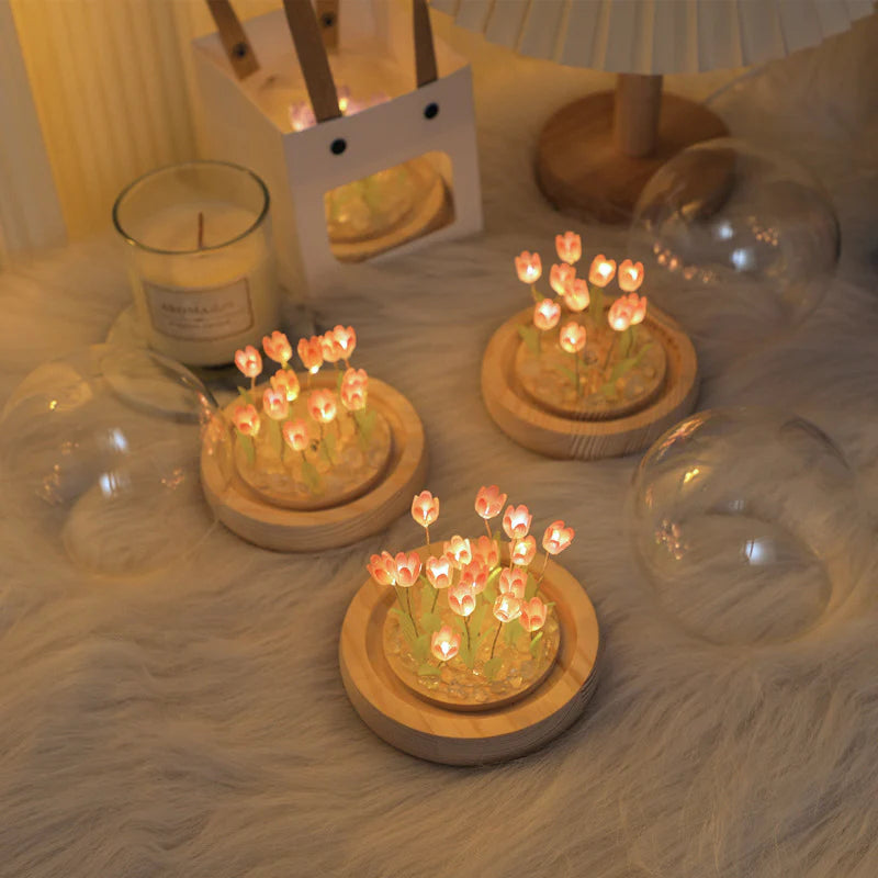 Tulipan Nattelys i Glaskuppel – Elegant Indendørs Dekoration og Gave Natlampe Tech Butik