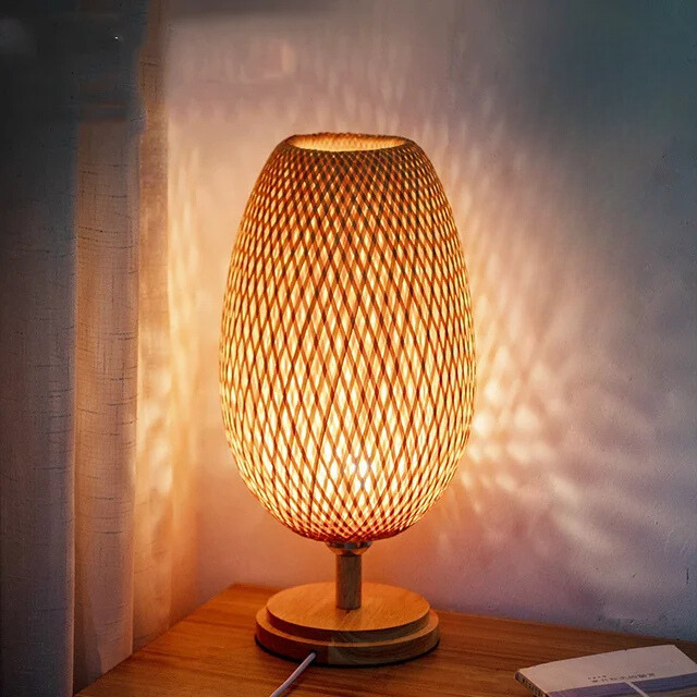 Vintage bambusbordlampe til varm og hyggelig belysning Bordlampe Tech Butik Stor træfod H48 cm * B18 cm