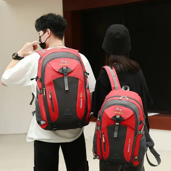 Vandtæt 40L Outdoor Rygsæk – Robust og Rummelig Udstyrstaske til Vandring og Camping Outdoor Tech Butik