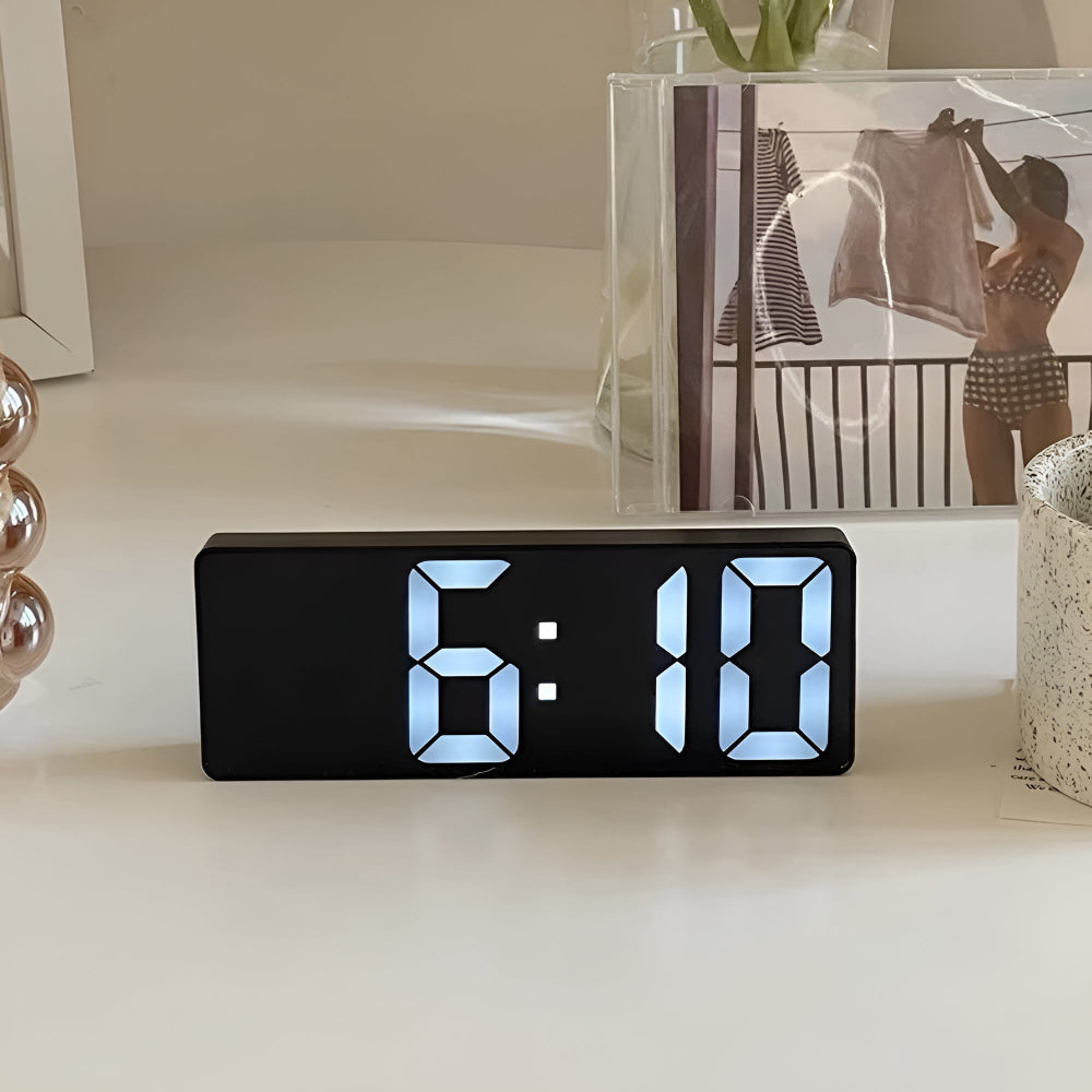 Digital LED Spejl Vækkeur – Elegant Ur med Klar Skærm og Smarte Funktioner Clocks Tech Butik