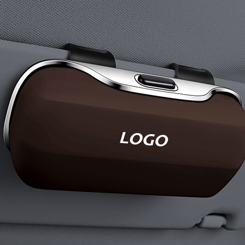 Elegant solbrilleetui til bil – Praktisk og sikker opbevaring på solskærmen Car Accessories Tech Butik Braun Intet logo