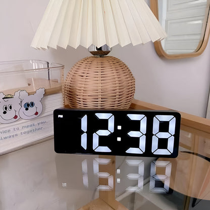 Digital LED Spejl Vækkeur – Elegant Ur med Klar Skærm og Smarte Funktioner Clocks Tech Butik