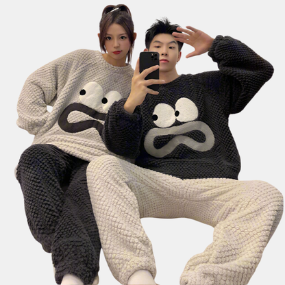 Matchende Varmt Pyjamasæt til Par – Blødt og Komfortabelt Nattøj Couple Sleepwear Tech Butik