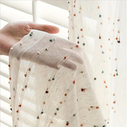 Elegant Regnbue Tylgardin – Let og Luftigt Vinduesgardin med Livlige Farveaccents Curtains Tech Butik