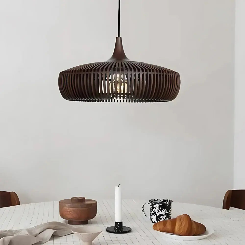 Træpendellampe – Minimalistisk belysning og skandinavisk varme Ceiling lamp Tech Butik