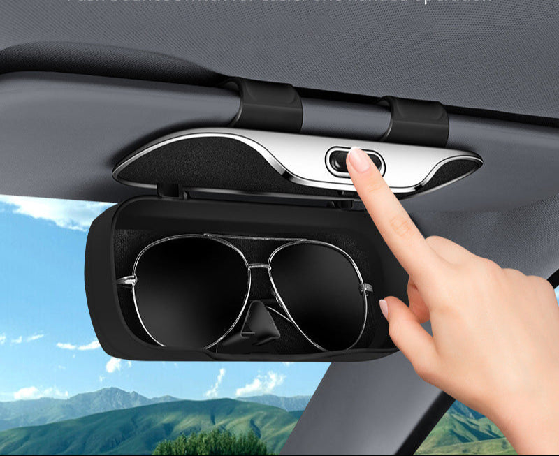 Elegant solbrilleetui til bil – Praktisk og sikker opbevaring på solskærmen Car Accessories Tech Butik
