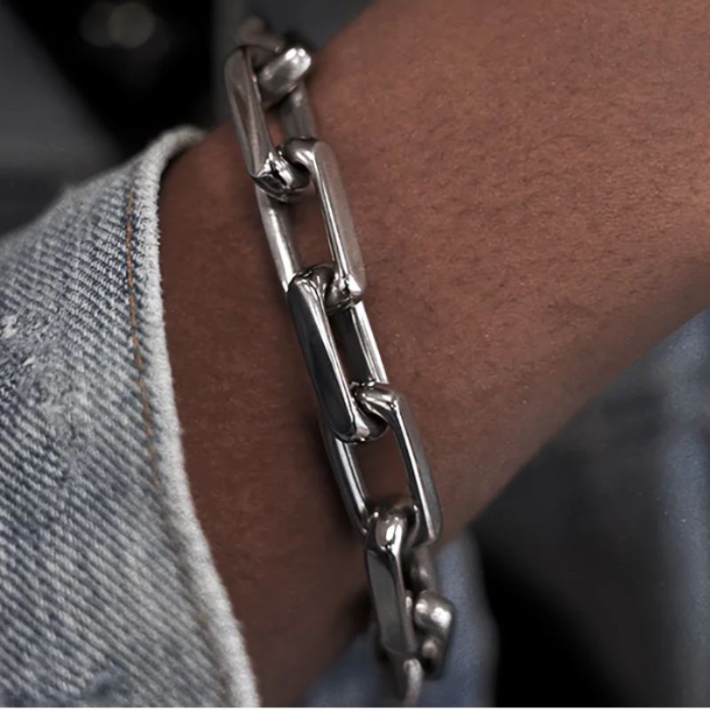 Herrejern Armbånd – Robust Maskulint Tilbehør Bracelets Tech Butik