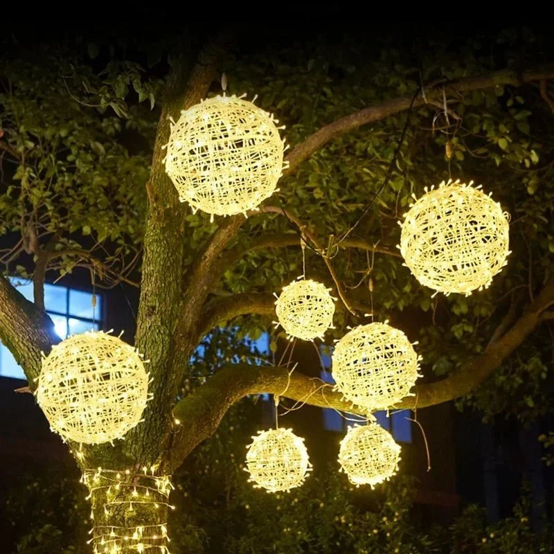 Dekorative LED-lys Kugler – Stemningsfuld Belysning til Inde- og Udebrug String Lights Tech Butik