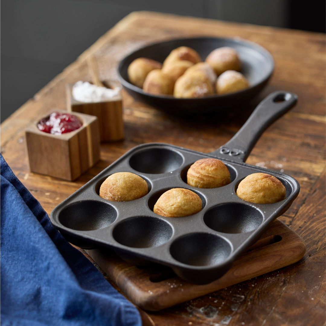 Støbejerns-Pandekagepande med 9 Huller – Jævn Varme, Perfekte Resultater Hver Gang Køkkengrej Tech Butik