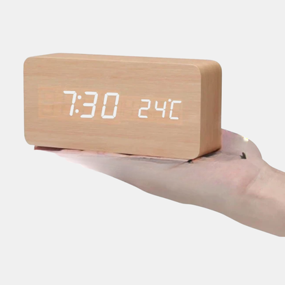 LED Træbordur med Stemmeaktivering – Moderne Elegance Møder Smart Teknologi Clocks Tech Butik Kubeformet i træ