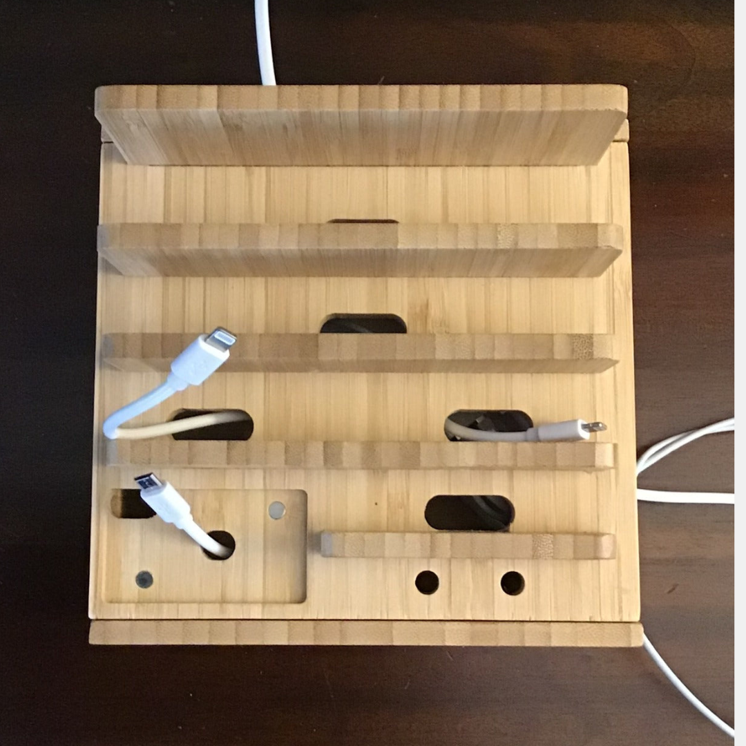 Træopladningsstation – 5-Port USB & Organizer Storage & Organization Tech Butik