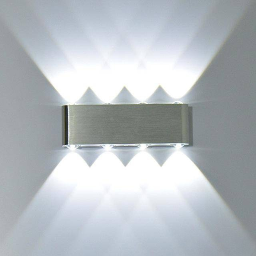 Krom LED Væglampe – Moderne Design med Farverig Stemning Væglamper Tech Butik