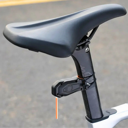 LED Baglygte til Cykel – USB-C Opladelig- Moderne Stue Belysning Belysning Tech Butik Blå