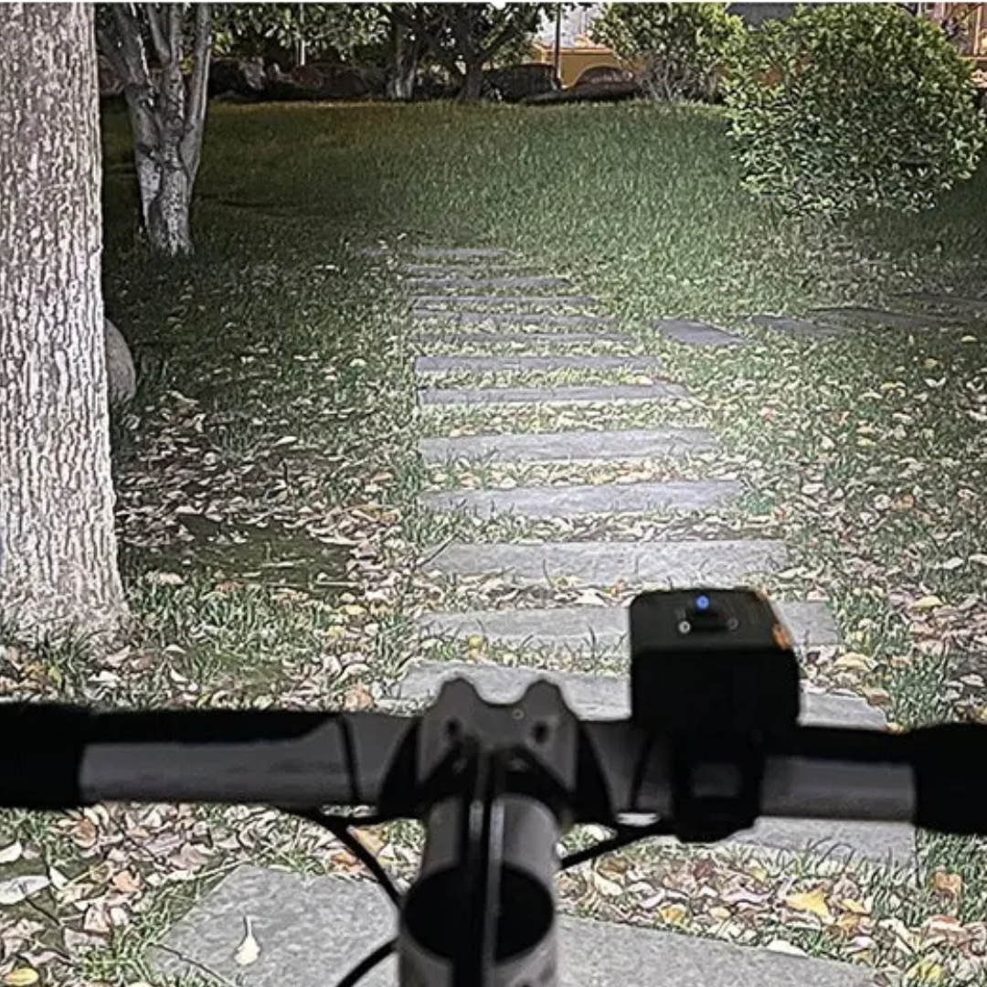 LED Cykellygte – Genopladelig Cykellygte med 6 Lysindstillinger Cykellygter Tech Butik