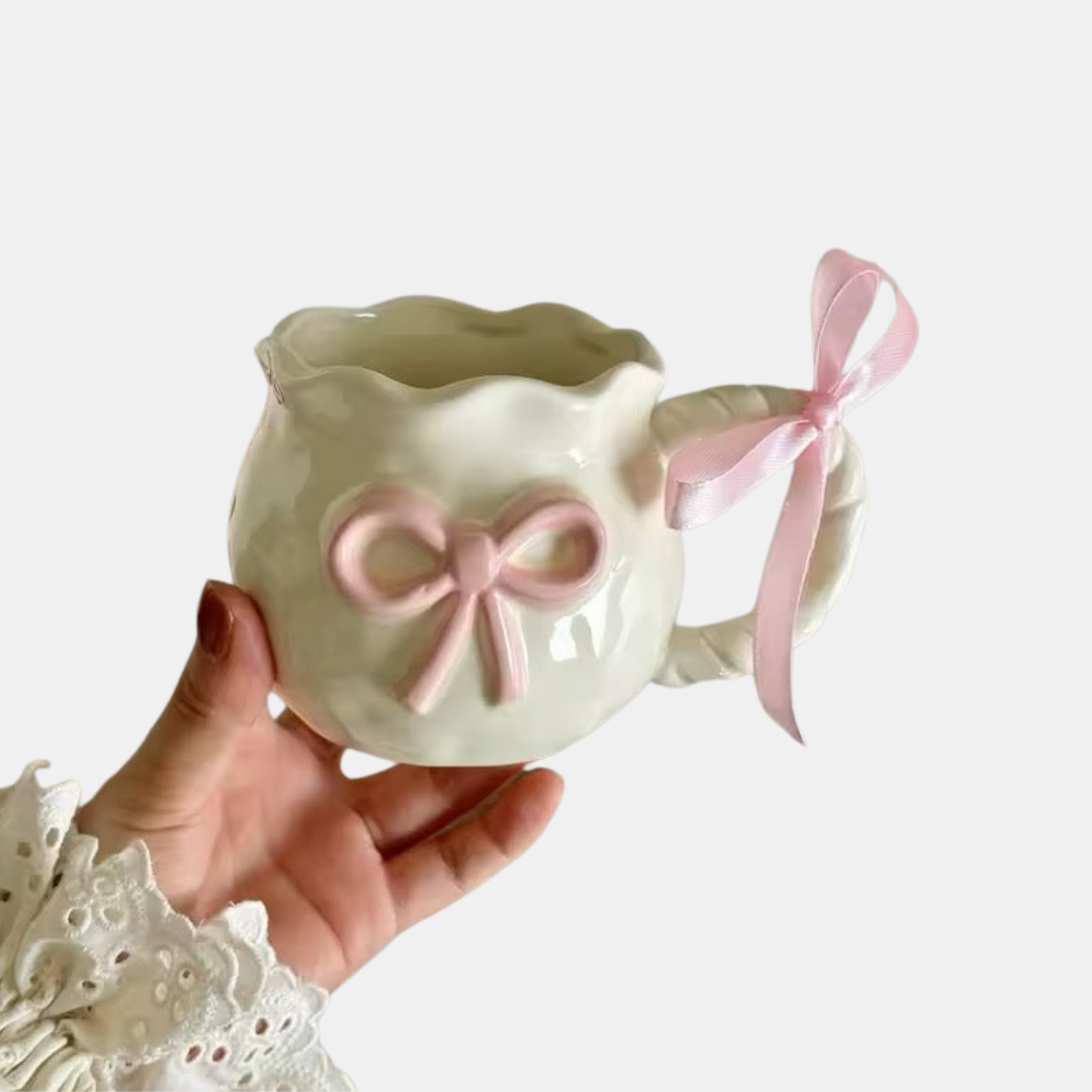 Håndlavet Coquette Kaffekop – Uregelmæssig Rosa Sløjfe i Keramik Krus Tech Butik A