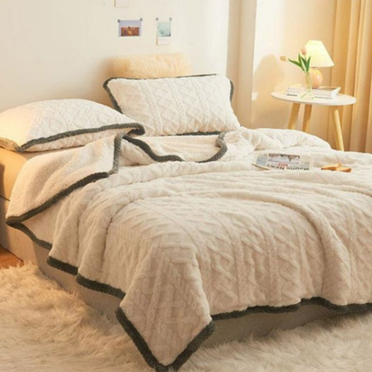 Dobbeltsidet Fløjlsdyne – Luksuriøs Komfort til Rolige Nætter Tech Butik