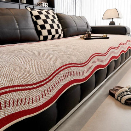 Modern Wave Anti-Skrid Sofaovertræk – Slank Beskyttelse med Sikker, Skridsikker Pasform Sofa Covers Tech Butik Crimson Crest 89 cm x 71 cm