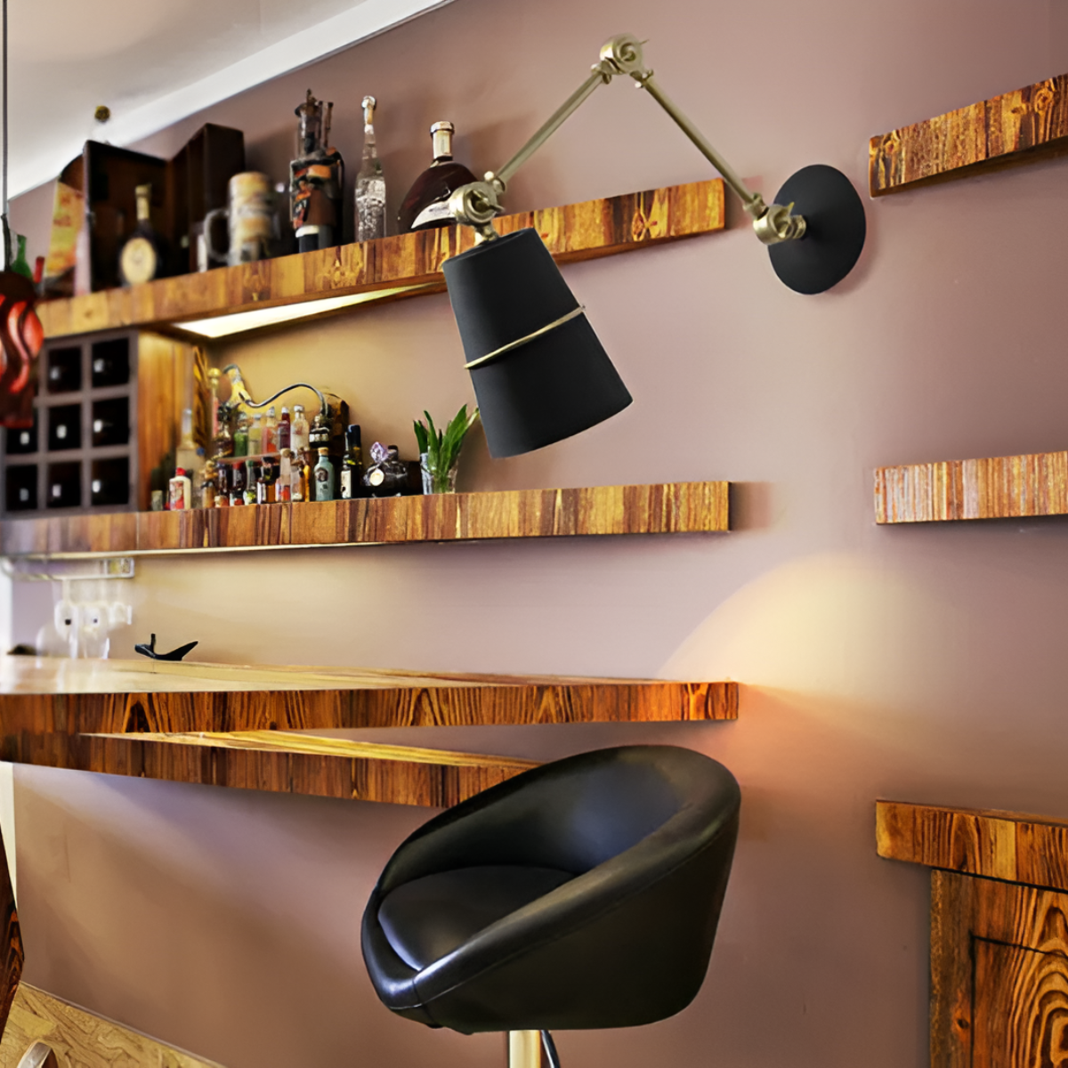 Elegant Justerbar LED-væglampe med Lang Arm til Moderne Rum Væglamper Tech Butik