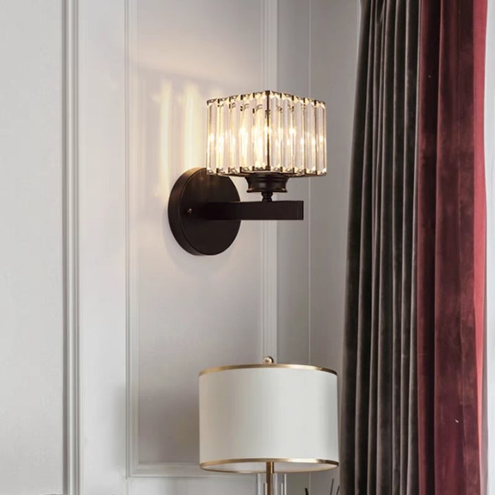 Elegant Krystal Væglys i Jern – Moderne Belysning til Stue og Gang Belysning Tech Butik Sort Firkantet D15*H24cm