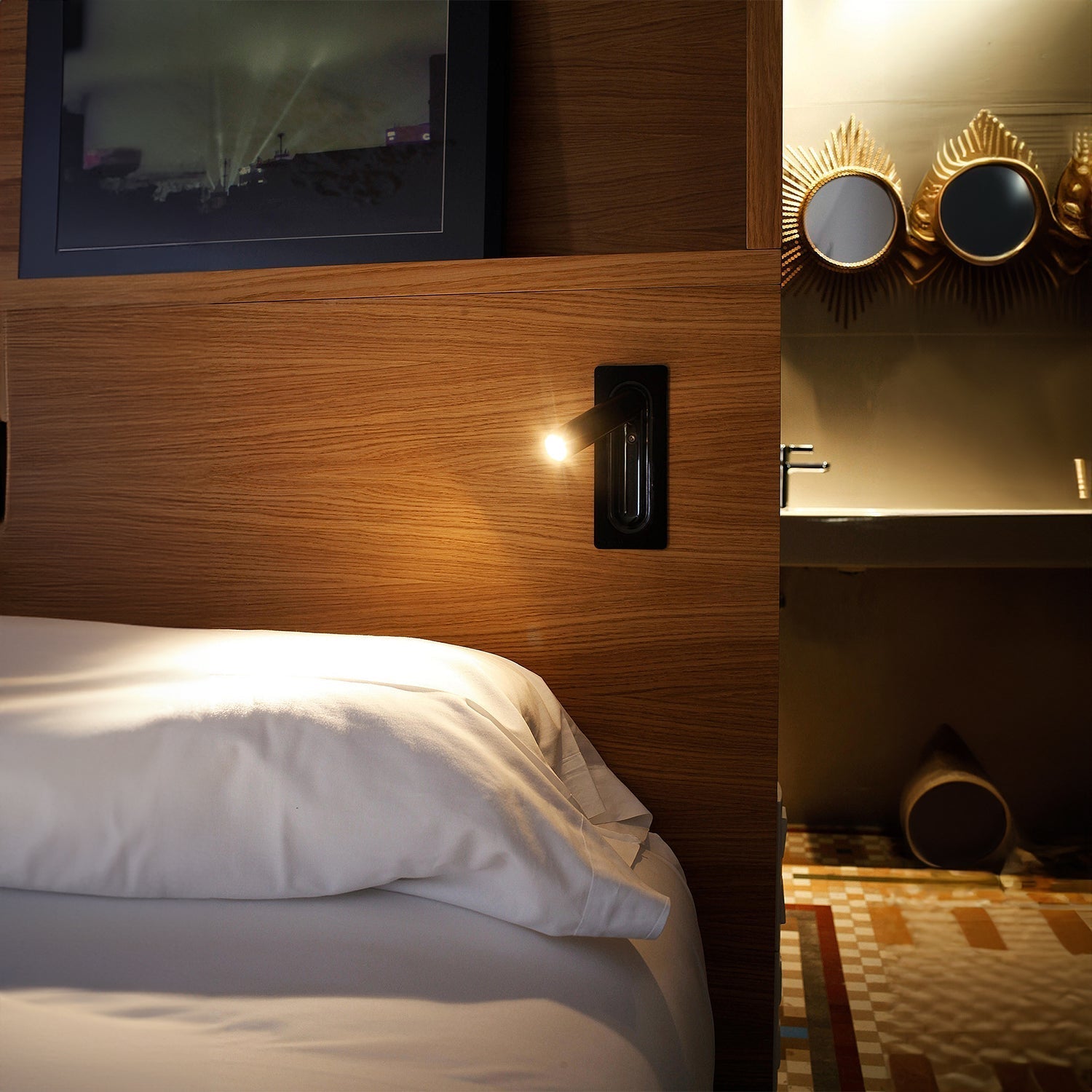 Elegant LED-væglampe med justerbar lysretning Væglampe Tech Butik