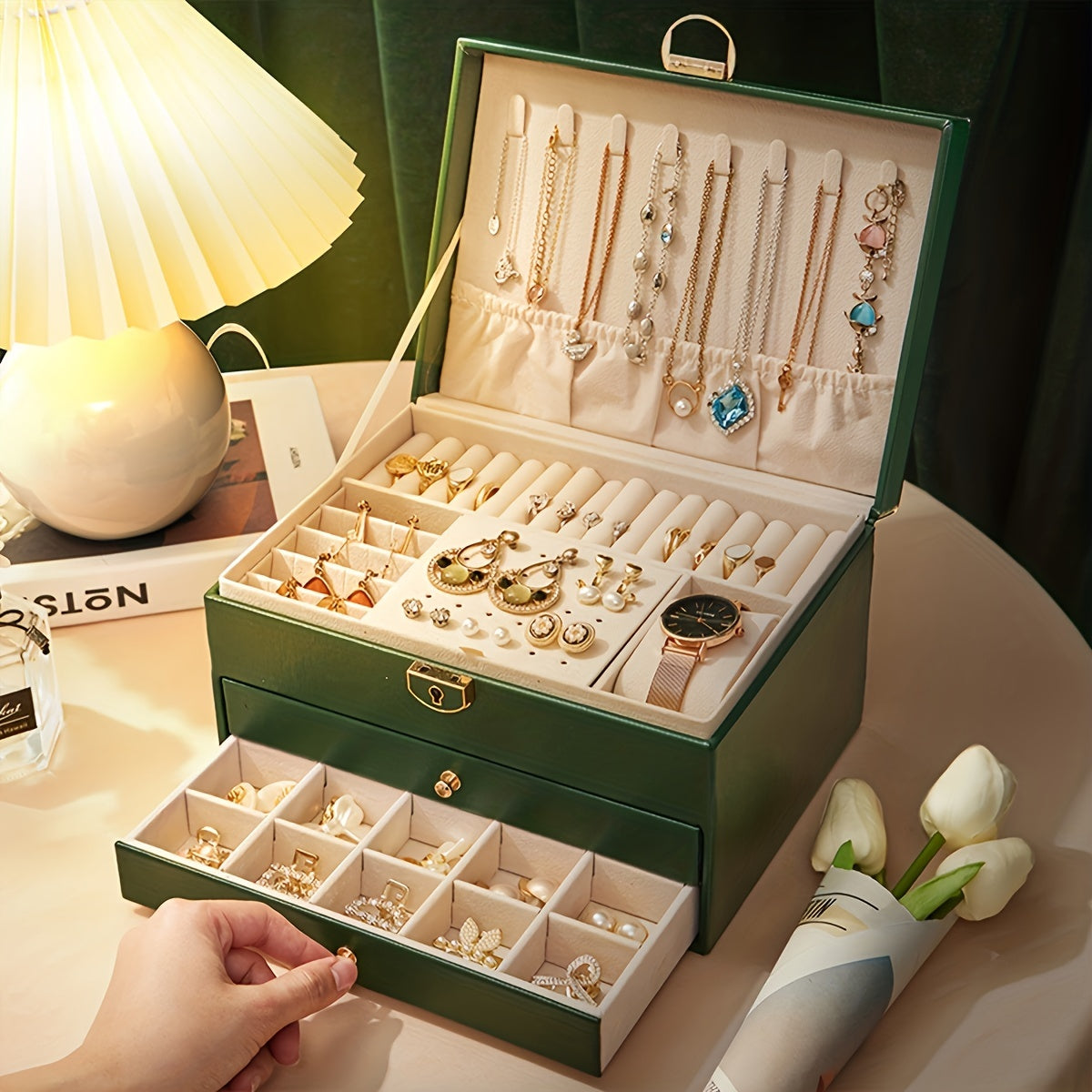 Elegant Smykkeopbevaringsboks – Premium Opbevaring til Din Kollektion Smykkeopbevaring & Organisatorer Tech Butik